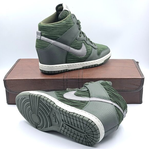 Wmns Nike Dunk Sky High Wedge 'Carbon Green Silver' - Picture 6 of 12